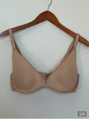 🩷SKIMS Beige/Nude Underwire T-Shirt Bra SO COMFY